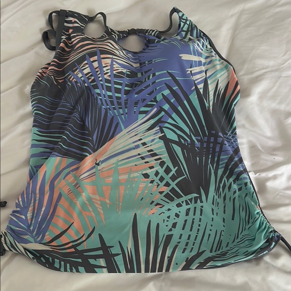 Free Country Other - Free Country Multicolor Tropical Print Swimsuit